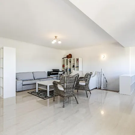 Guia Alamos Duplex Apartman Cascais