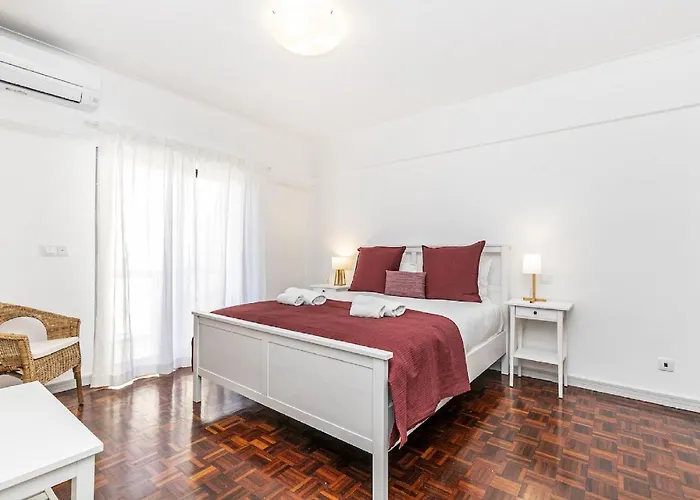 Guia Alamos Duplex Apartment Cascais